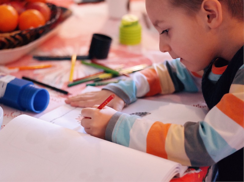 Jean Piagets theory of Cognitive Development and Active Classrooms